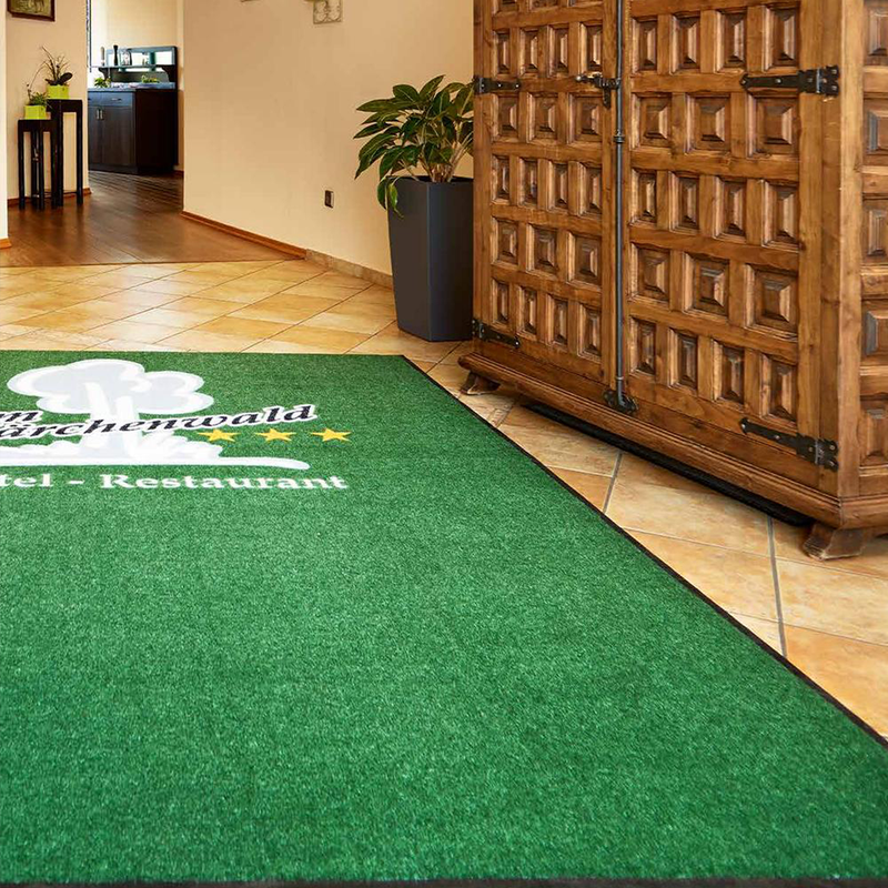 Unsere Logo-Fussmatten sind bis zu 150 mal waschbar